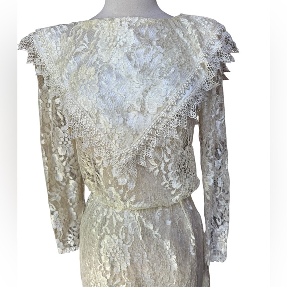 1980s Victorian Edwardian Style Ivory Lace Overlay Bridal‎ Dress - Picture 3 of 8